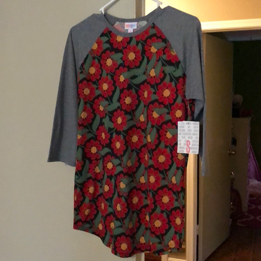 LuLaRoe Randy 👚MAKE AN OFFER!